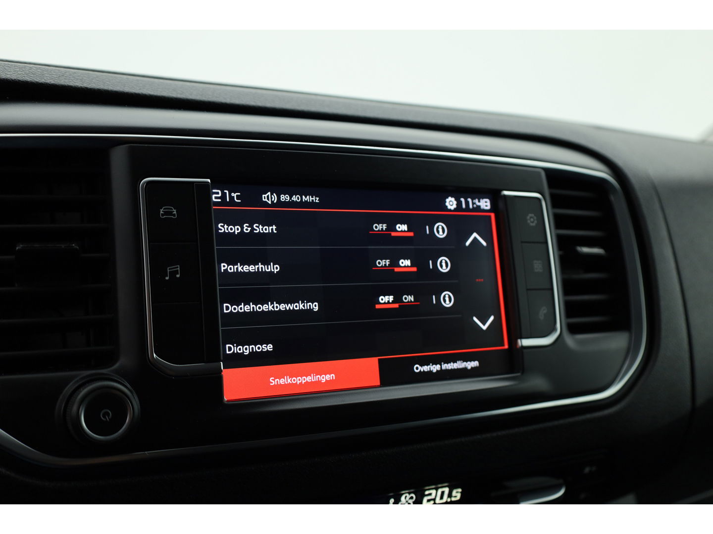 Citroƫn Jumpy 2.0 BlueHDI 180pk AUTOMAAT | Club L2H1 | Cruise | CarPlay | Camera | stoelverw. |