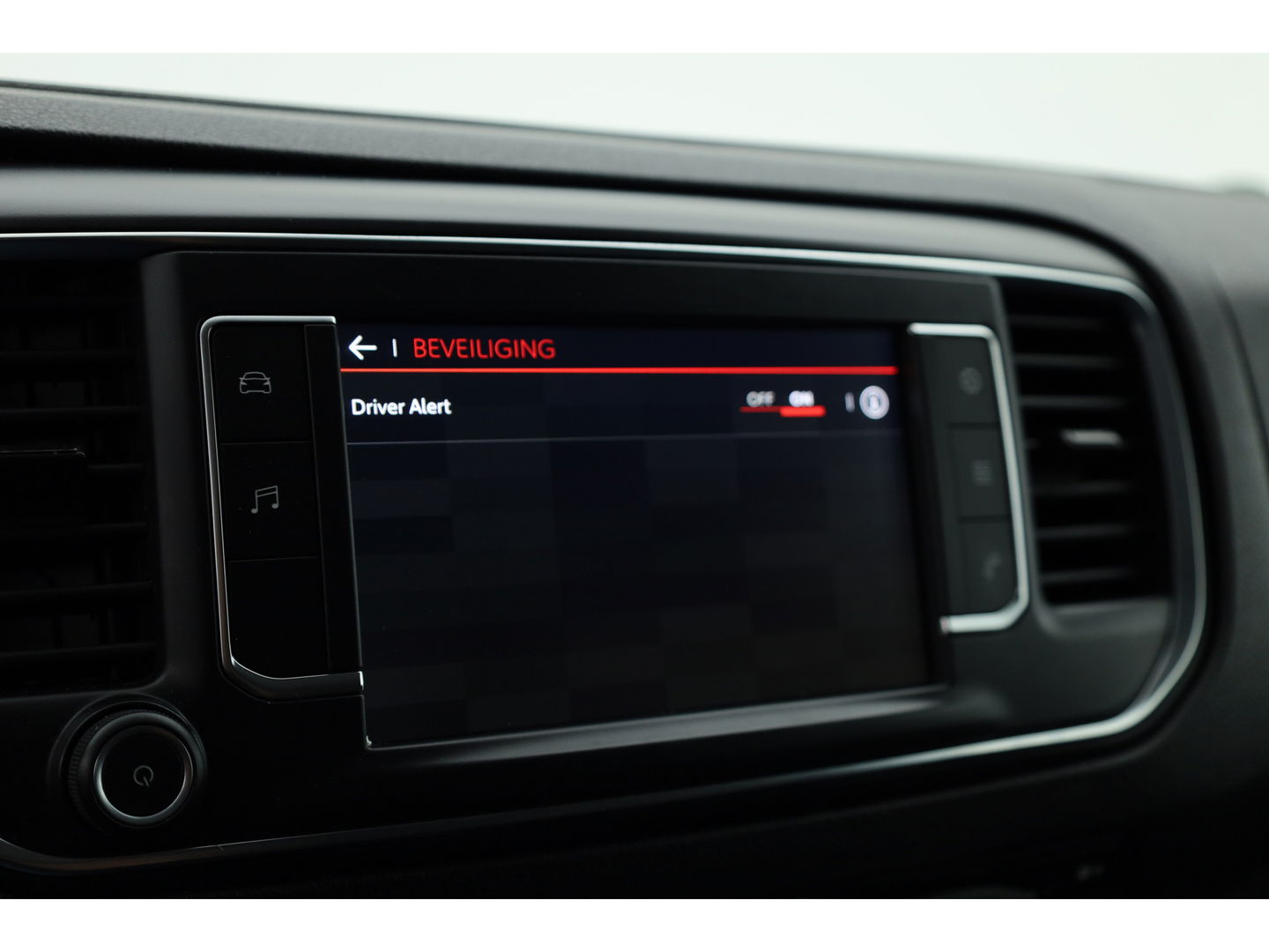 Citroën Jumpy 2.0 BlueHDI 180pk AUTOMAAT | Club L2H1 | Cruise | CarPlay | Camera | stoelverw. |