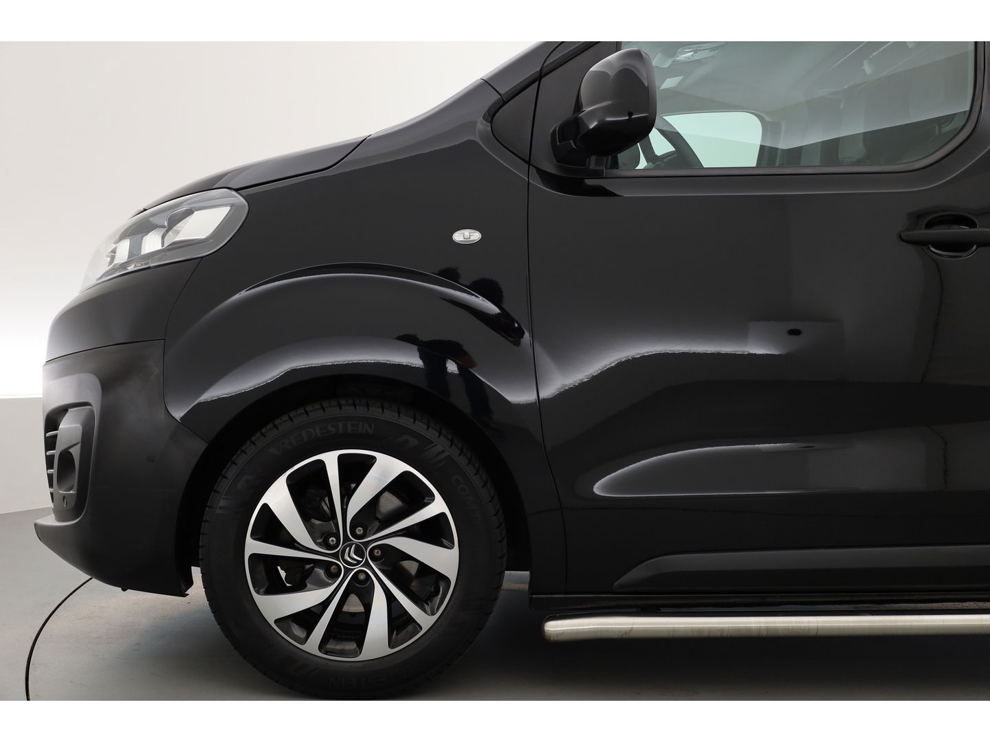 Citroën Jumpy 2.0 BlueHDI 180pk AUTOMAAT | Club L2H1 | Cruise | CarPlay | Camera | stoelverw. |