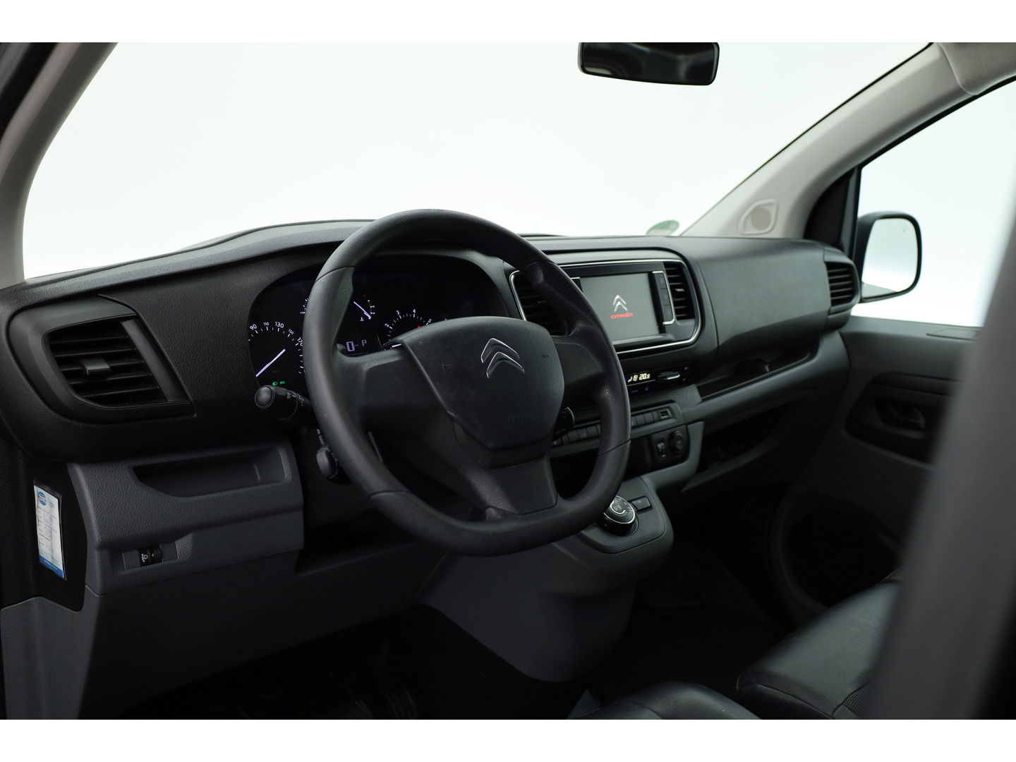 Citroƫn Jumpy 2.0 BlueHDI 180pk AUTOMAAT | Club L2H1 | Cruise | CarPlay | Camera | stoelverw. |