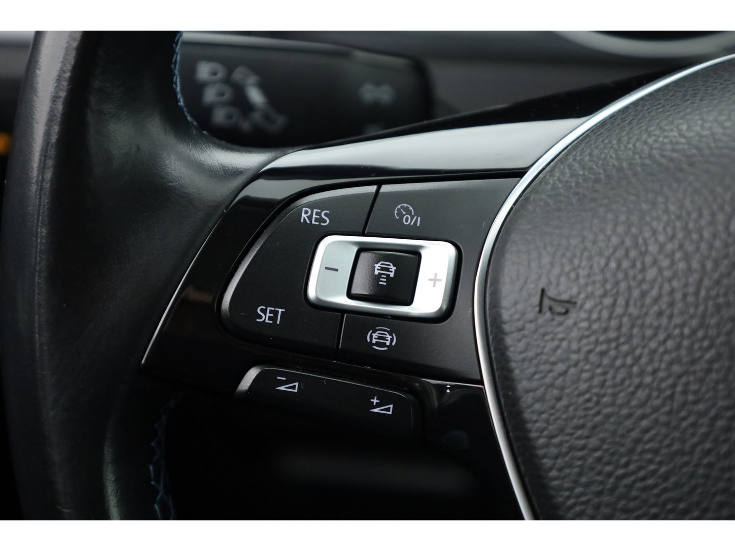 Volkswagen e-Golf | Navi | Camera | Adapt. Cruise | Keyless | Stoelverw. |