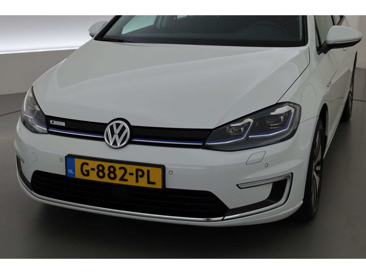 Volkswagen e-Golf | Navi | Camera | Adapt. Cruise | Keyless | Stoelverw. |