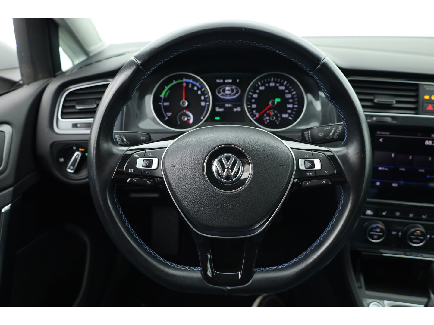 Volkswagen e-Golf | Navi | Camera | Adapt. Cruise | Keyless | Stoelverw. |