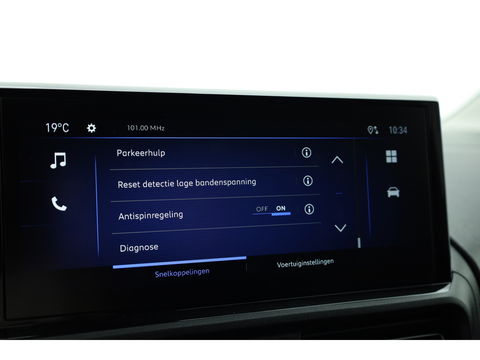 Opel Combo 1.5 BlueHDi 130pk | L2/XXL | Automaat | Nieuw model | Airco | 10" MultiMedia | Apple Carplay | Camera