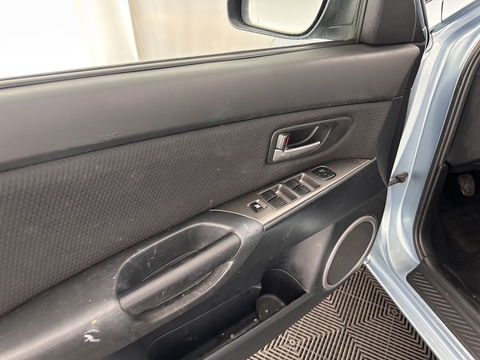 Mazda 3 Sport 1.6 Touring *AIRCO | COMFORT-SEATS | RADIO-CD/MP3 | 16''ALU*