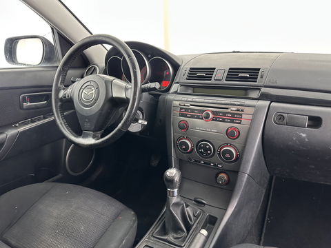 Mazda 3 Sport 1.6 Touring *AIRCO | COMFORT-SEATS | RADIO-CD/MP3 | 16''ALU*