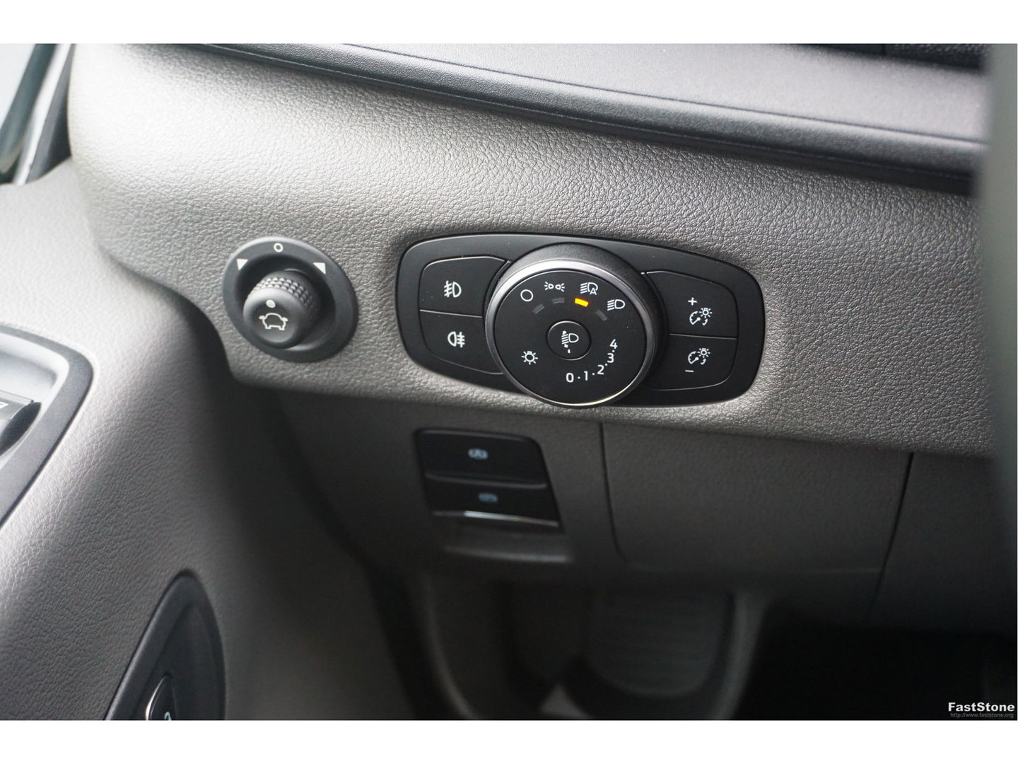 Ford Transit 350L 130PK L3H2 Trend LDT BPM VRIJ!! 12" Sync Apple CP/Android A, Camera, Trekhaak!! NR. 331