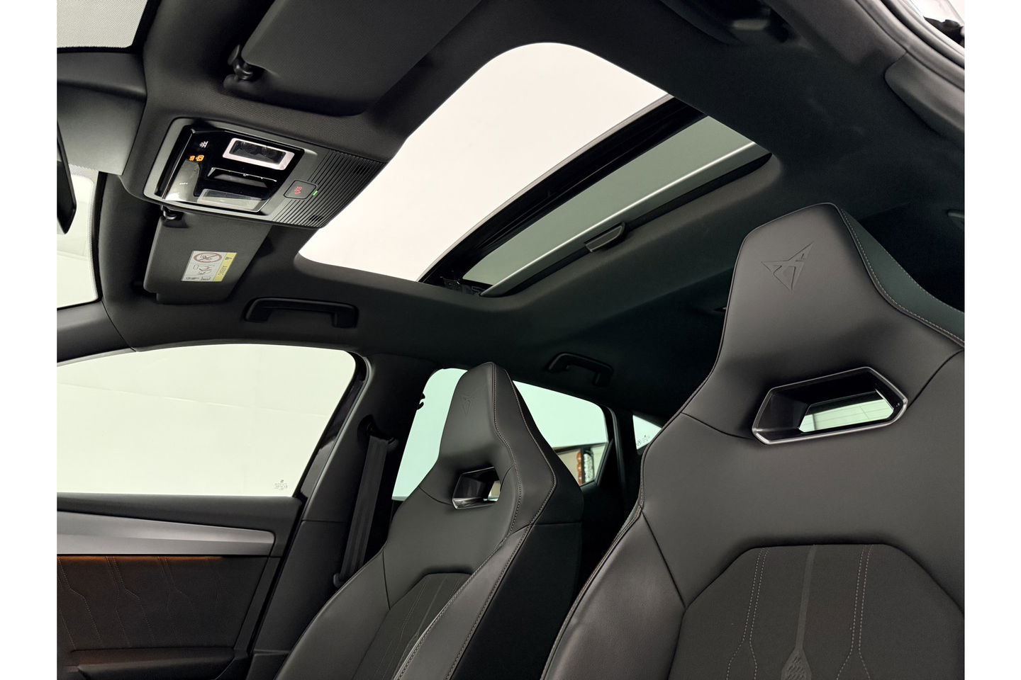 CUPRA Leon 1.4 e-Hybrid 245PK VZ Performance Pano Camera Carplay LED Sfeerverl. Virtual Navigatie Cruise Clima PDC 19''LMV