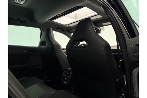 CUPRA Leon 1.4 e-Hybrid 245PK VZ Performance Pano Camera Carplay LED Sfeerverl. Virtual Navigatie Cruise Clima PDC 19''LMV