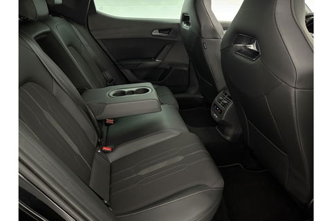 CUPRA Leon 1.4 e-Hybrid 245PK VZ Performance Pano Camera Carplay LED Sfeerverl. Virtual Navigatie Cruise Clima PDC 19''LMV