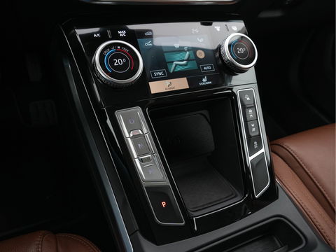 Jaguar I-PACE EV320 S AWD Business Pack 90 kWh [ 3-Fase ] (INCL-BTW) *LUXURY-LEATHER | FULL-LED | MERIDIAN-AUDIO | DIGI-COCKPIT | KEYLESS | DAB+ | NAVI-FULLMAP | ECC | HEATED-COMFORTSEATS | PDC | SURROUND-VIEW | CRUISE | LANE-ASSIST | TOWBAR | 20''A