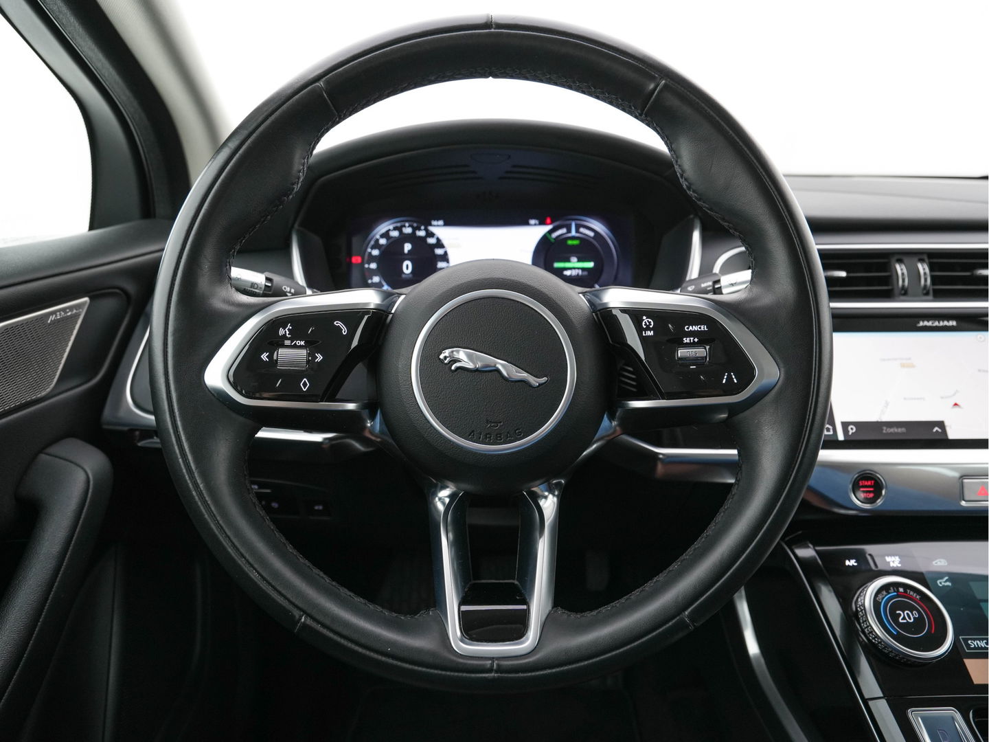 Jaguar I-PACE EV320 S AWD Business Pack 90 kWh [ 3-Fase ] (INCL-BTW) *LUXURY-LEATHER | FULL-LED | MERIDIAN-AUDIO | DIGI-COCKPIT | KEYLESS | DAB+ | NAVI-FULLMAP | ECC | HEATED-COMFORTSEATS | PDC | SURROUND-VIEW | CRUISE | LANE-ASSIST | TOWBAR | 20''A