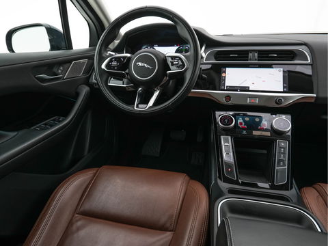 Jaguar I-PACE EV320 S AWD Business Pack 90 kWh [ 3-Fase ] (INCL-BTW) *LUXURY-LEATHER | FULL-LED | MERIDIAN-AUDIO | DIGI-COCKPIT | KEYLESS | DAB+ | NAVI-FULLMAP | ECC | HEATED-COMFORTSEATS | PDC | SURROUND-VIEW | CRUISE | LANE-ASSIST | TOWBAR | 20''A