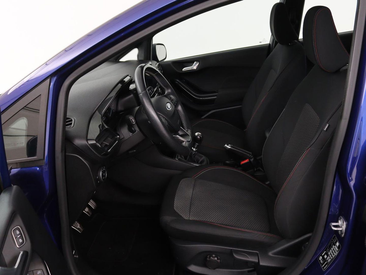 Ford Fiesta 1.0 EcoBoost ST-Line | Panoramadak | Stoel & stuurverwarming | Carplay | Navigatie | Climate control | Cruise control | Parkeerhulp