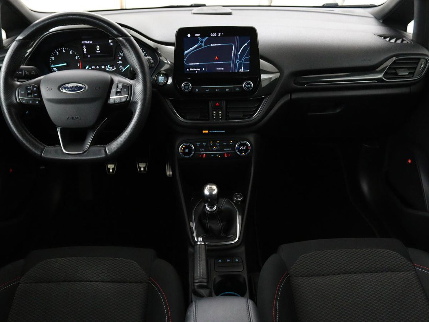Ford Fiesta 1.0 EcoBoost ST-Line | Panoramadak | Stoel & stuurverwarming | Carplay | Navigatie | Climate control | Cruise control | Parkeerhulp
