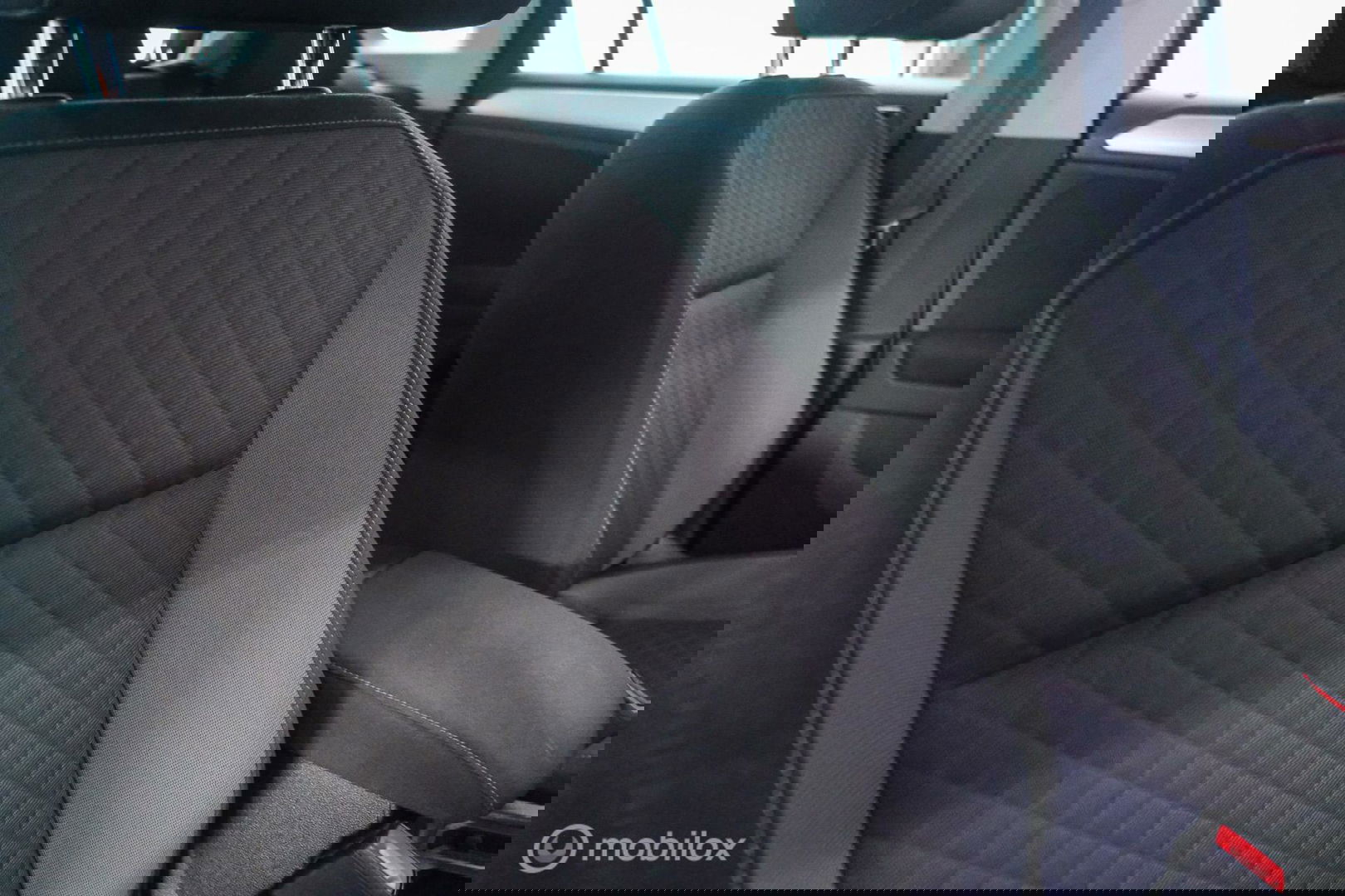 Volkswagen Tiguan 1.4 TSI ACT Comfortline | Trekhaak | Adaptive | 1e eigenaar | Clima | Stoelverwarming | rijklaarprijs |