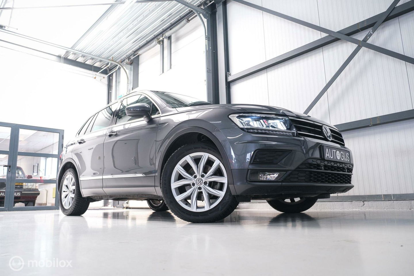 Volkswagen Tiguan 1.4 TSI ACT Comfortline | Trekhaak | Adaptive | 1e eigenaar | Clima | Stoelverwarming | rijklaarprijs |