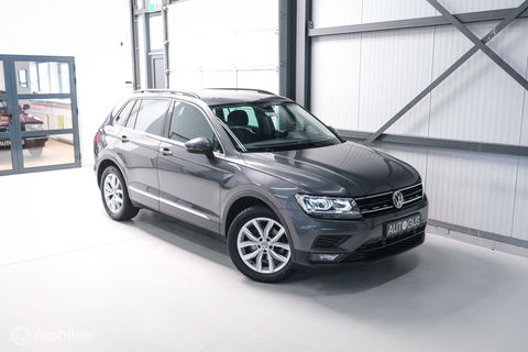 Volkswagen Tiguan 1.4 TSI ACT Comfortline | Trekhaak | Adaptive | 1e eigenaar | Clima | Stoelverwarming | rijklaarprijs |