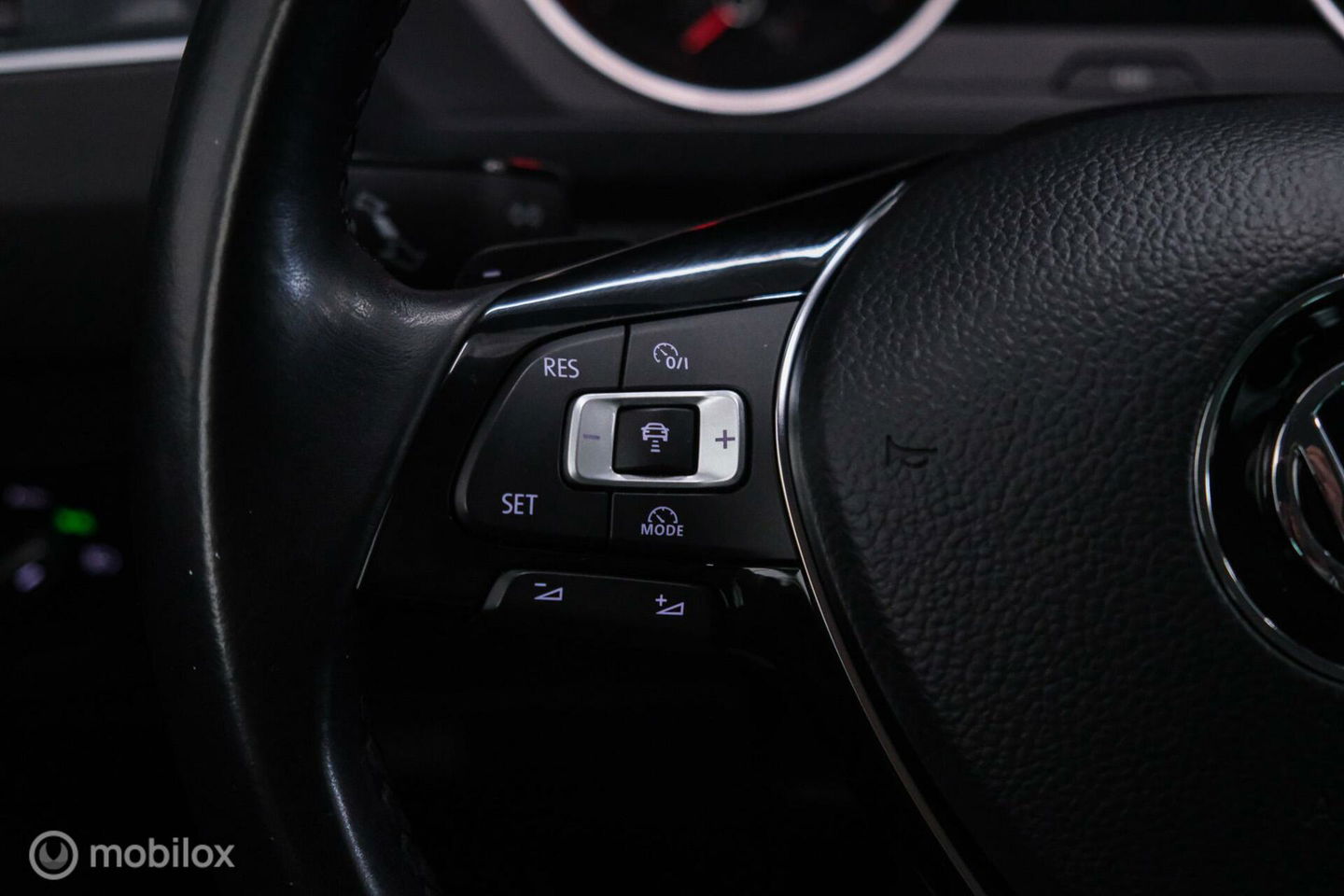 Volkswagen Tiguan 1.4 TSI ACT Comfortline | Trekhaak | Adaptive | 1e eigenaar | Clima | Stoelverwarming | rijklaarprijs |