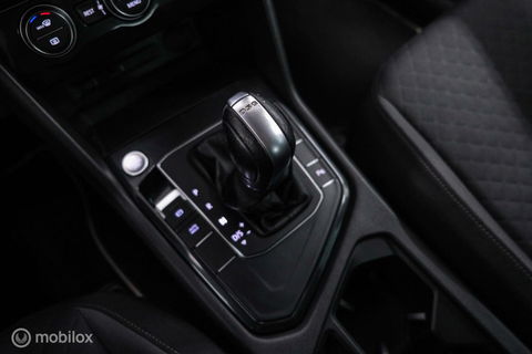 Volkswagen Tiguan 1.4 TSI ACT Comfortline | Trekhaak | Adaptive | 1e eigenaar | Clima | Stoelverwarming | rijklaarprijs |