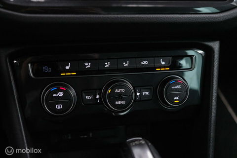 Volkswagen Tiguan 1.4 TSI ACT Comfortline | Trekhaak | Adaptive | 1e eigenaar | Clima | Stoelverwarming | rijklaarprijs |