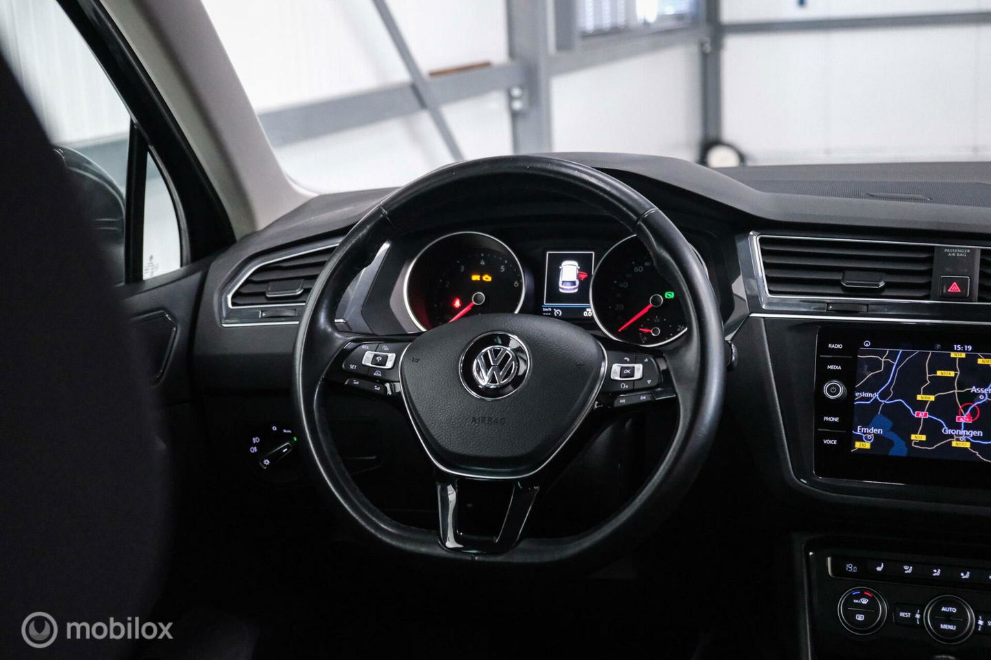 Volkswagen Tiguan 1.4 TSI ACT Comfortline | Trekhaak | Adaptive | 1e eigenaar | Clima | Stoelverwarming | rijklaarprijs |