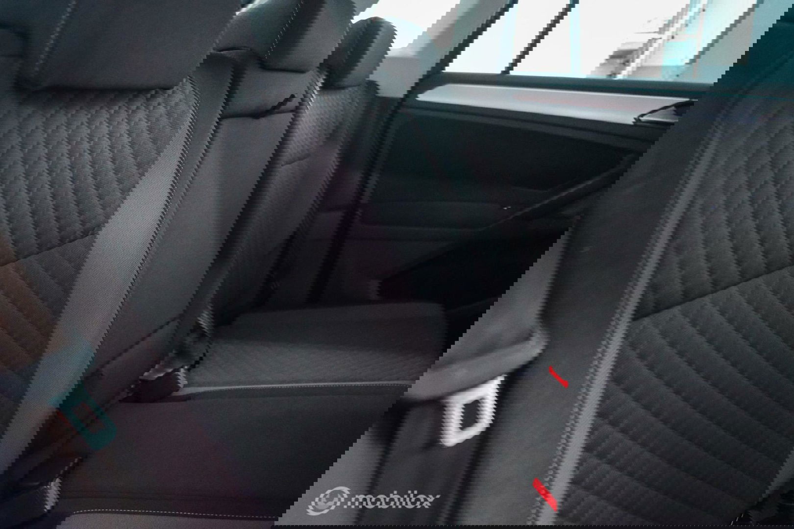 Volkswagen Tiguan 1.4 TSI ACT Comfortline | Trekhaak | Adaptive | 1e eigenaar | Clima | Stoelverwarming | rijklaarprijs |