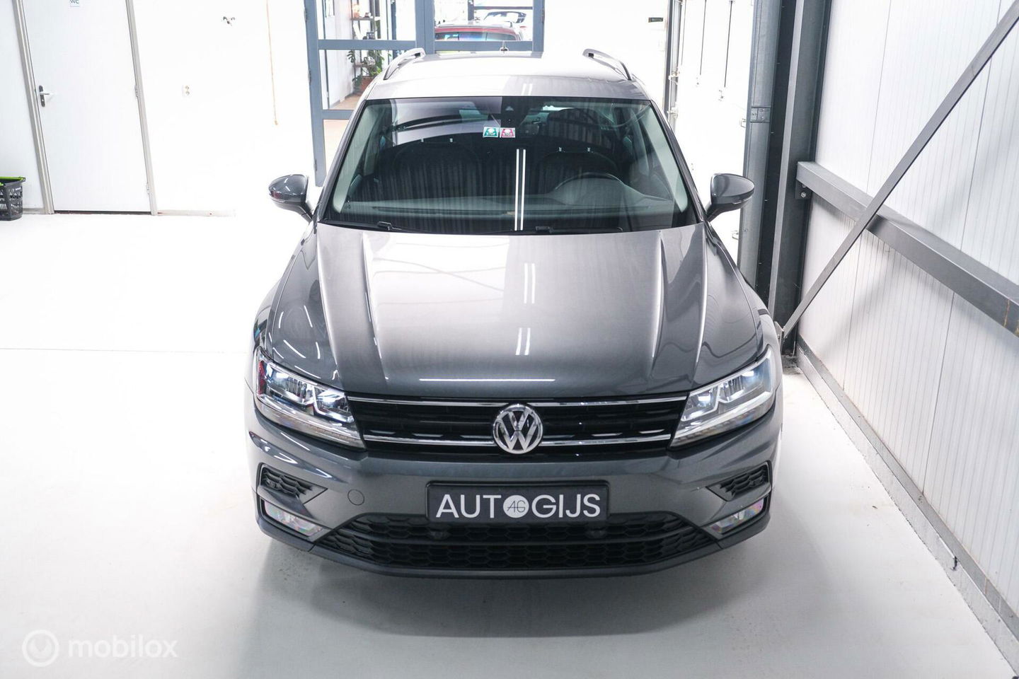 Volkswagen Tiguan 1.4 TSI ACT Comfortline | Trekhaak | Adaptive | 1e eigenaar | Clima | Stoelverwarming | rijklaarprijs |