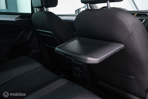 Volkswagen Tiguan 1.4 TSI ACT Comfortline | Trekhaak | Adaptive | 1e eigenaar | Clima | Stoelverwarming | rijklaarprijs |