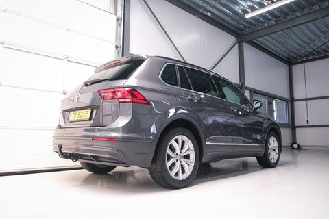 Volkswagen Tiguan 1.4 TSI ACT Comfortline | Trekhaak | Adaptive | 1e eigenaar | Clima | Stoelverwarming | rijklaarprijs |