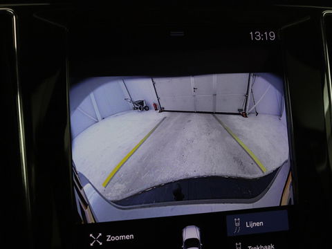 Volvo V60 Cross Country 2.0 B5 AWD Pro | Panoramadak | Head-Up | Leder | Stoelverwarming | Trekhaak | Adaptive cruise | Carplay | Navigatie | Keyless | Harman/Kardon