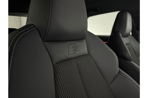 Audi A3 35 TFSI S Line 150PK LED Sfeerverl. Carplay Virtual Clima Cruise Navigatie PDC 18''LMV