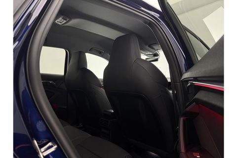 Audi A3 35 TFSI S Line 150PK LED Sfeerverl. Carplay Virtual Clima Cruise Navigatie PDC 18''LMV