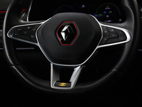 Renault Arkana 1.6 E-Tech full hybrid 145 R. S. Line | Trekhaak | Stoel & stuurverwarming | Leder/Alcantara | Adaptive cruise | Camera | Carplay | Keyless | Navigatie | Full LED