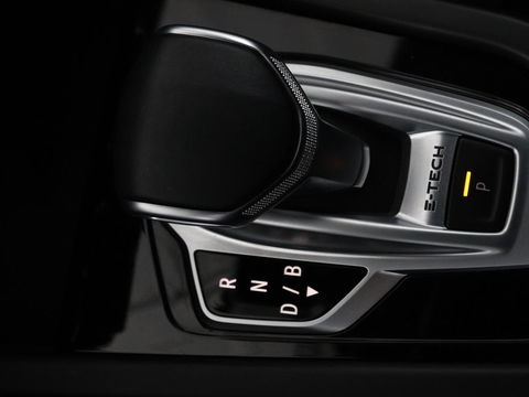 Renault Arkana 1.6 E-Tech full hybrid 145 R. S. Line | Trekhaak | Stoel & stuurverwarming | Leder/Alcantara | Adaptive cruise | Camera | Carplay | Keyless | Navigatie | Full LED