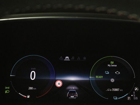Renault Arkana 1.6 E-Tech full hybrid 145 R. S. Line | Trekhaak | Stoel & stuurverwarming | Leder/Alcantara | Adaptive cruise | Camera | Carplay | Keyless | Navigatie | Full LED