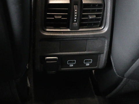 Renault Arkana 1.6 E-Tech full hybrid 145 R. S. Line | Trekhaak | Stoel & stuurverwarming | Leder/Alcantara | Adaptive cruise | Camera | Carplay | Keyless | Navigatie | Full LED