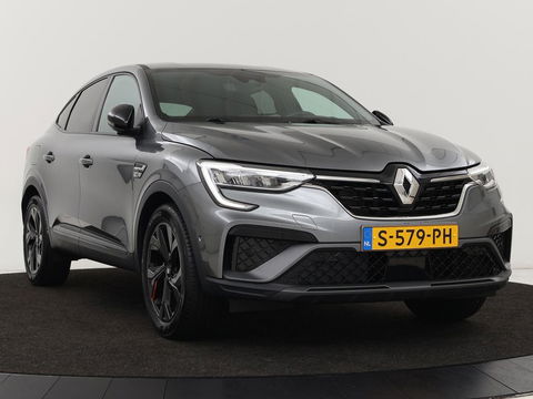 Renault Arkana 1.6 E-Tech full hybrid 145 R. S. Line | Trekhaak | Stoel & stuurverwarming | Leder/Alcantara | Adaptive cruise | Camera | Carplay | Keyless | Navigatie | Full LED