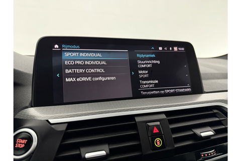 BMW X3 xDrive30e High Executive M-Sport 260PK Pano Virtual Sfeerverl. Camera Carplay LED Navigatie 20"LMV Clima Cruise PDC