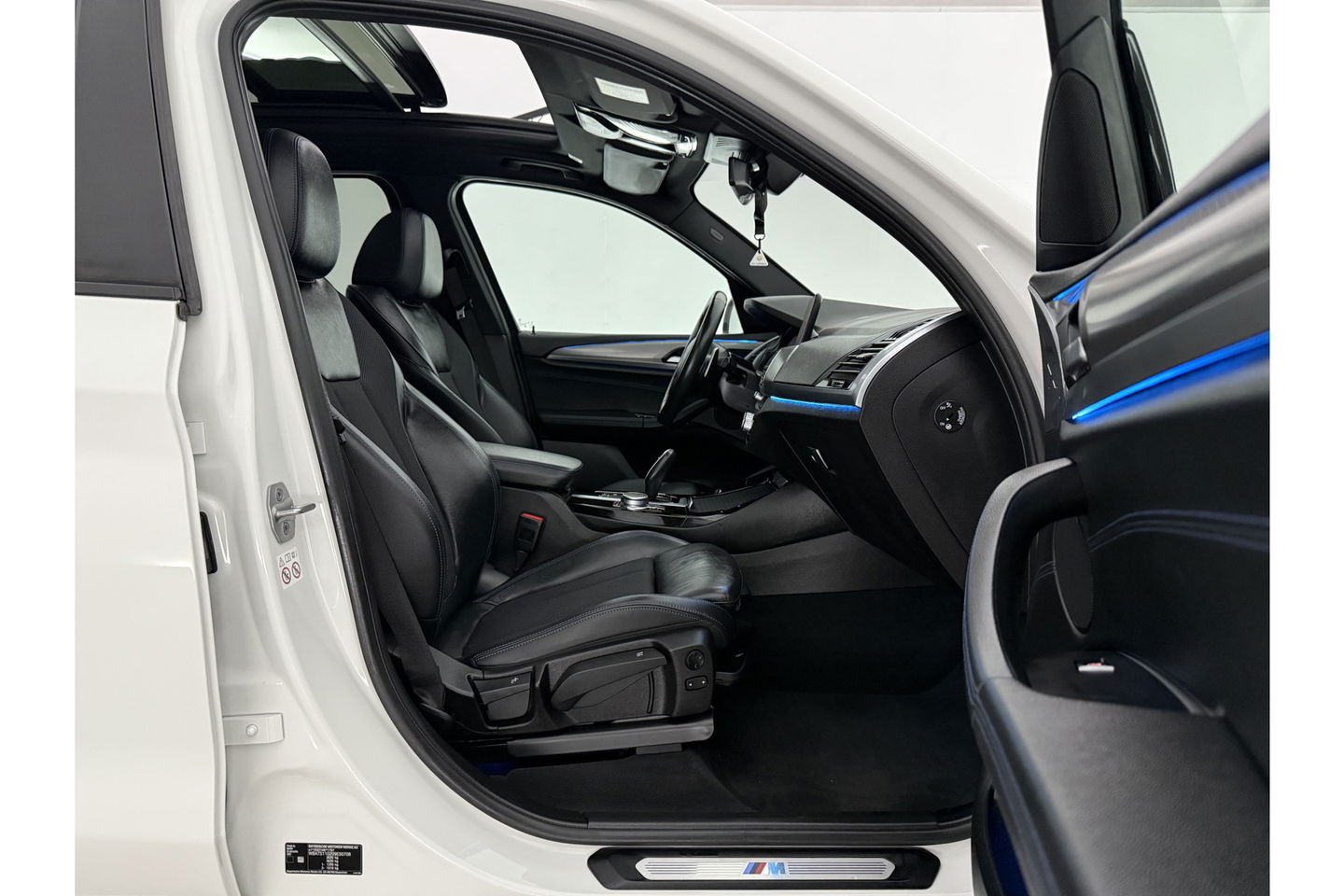 BMW X3 xDrive30e High Executive M-Sport 260PK Pano Virtual Sfeerverl. Camera Carplay LED Navigatie 20"LMV Clima Cruise PDC