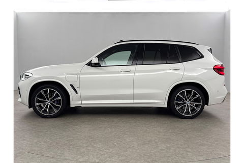 BMW X3 xDrive30e High Executive M-Sport 260PK Pano Virtual Sfeerverl. Camera Carplay LED Navigatie 20"LMV Clima Cruise PDC
