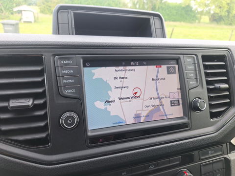 Volkswagen Crafter 50 2.0 TDI L4H3 DL 177PK "Automaat" Laadklep Apple-Carplay Navigatie Airco Cruise-control, Nieuwe banden & APK!