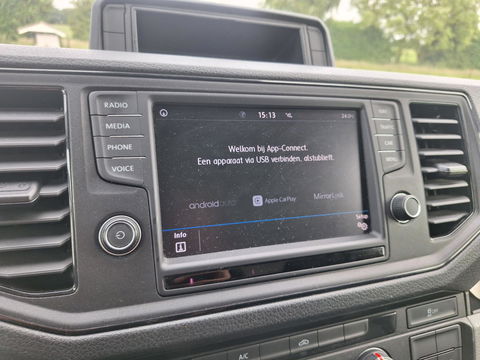 Volkswagen Crafter 50 2.0 TDI L4H3 DL 177PK "Automaat" Laadklep Apple-Carplay Navigatie Airco Cruise-control, Nieuwe banden & APK!