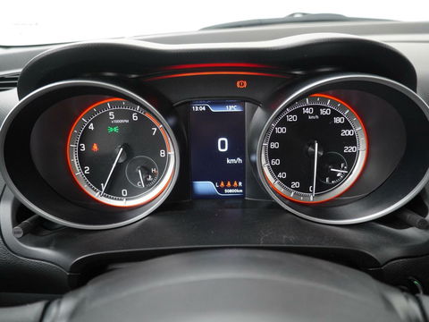 Suzuki Swift 1.2 Style Smart Hybrid