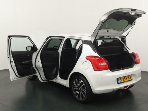 Suzuki Swift 1.2 Style Smart Hybrid