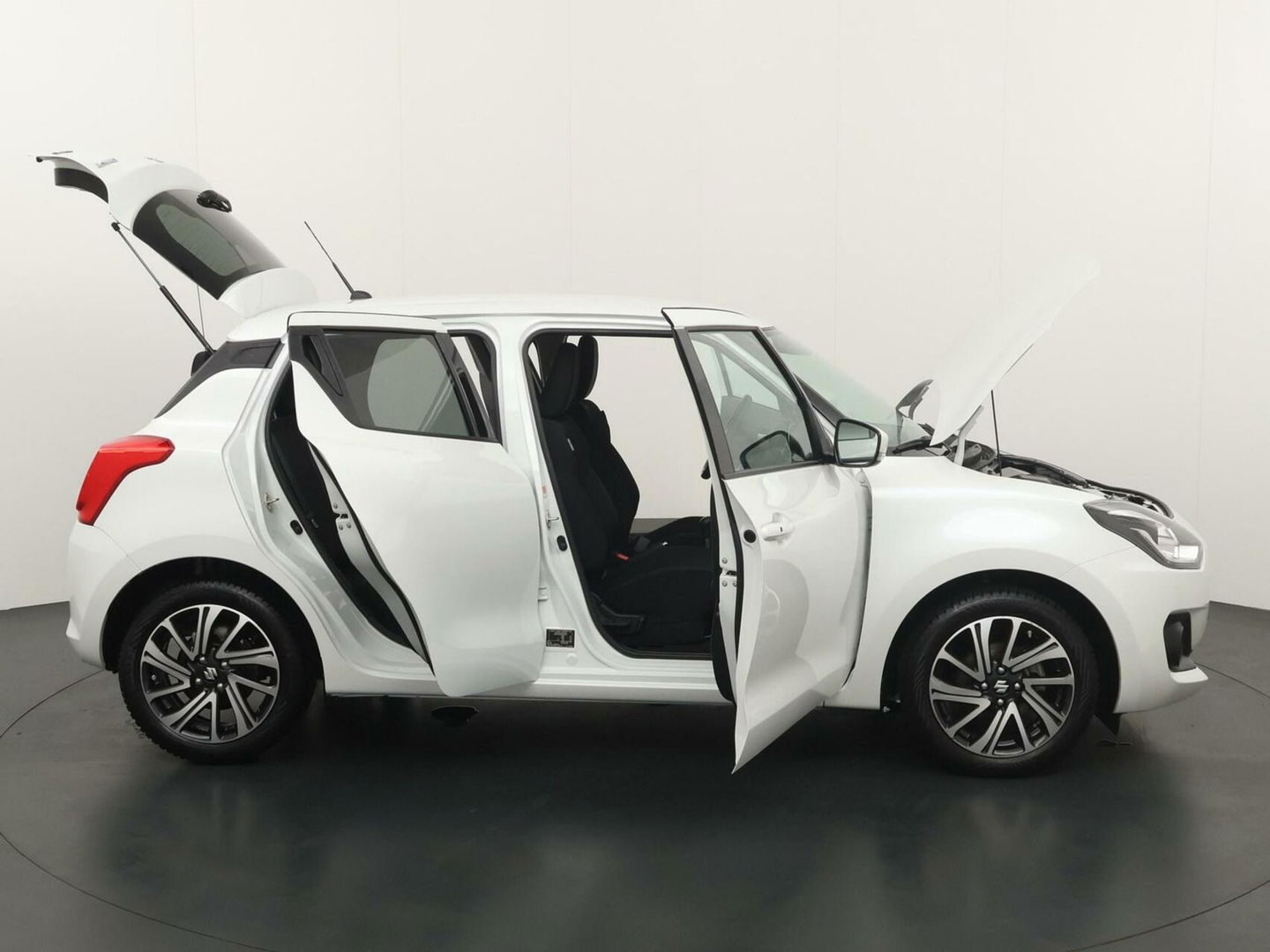 Suzuki Swift 1.2 Style Smart Hybrid