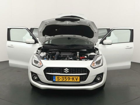 Suzuki Swift 1.2 Style Smart Hybrid
