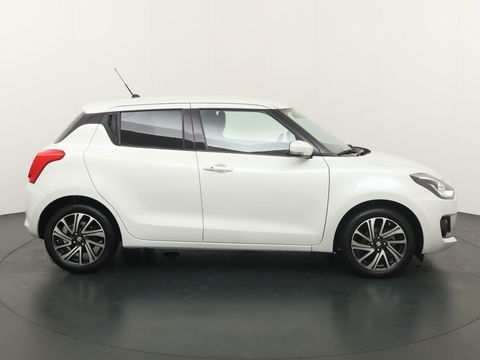 Suzuki Swift 1.2 Style Smart Hybrid