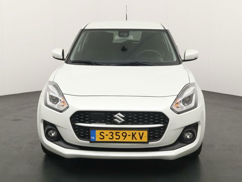 Suzuki Swift 1.2 Style Smart Hybrid