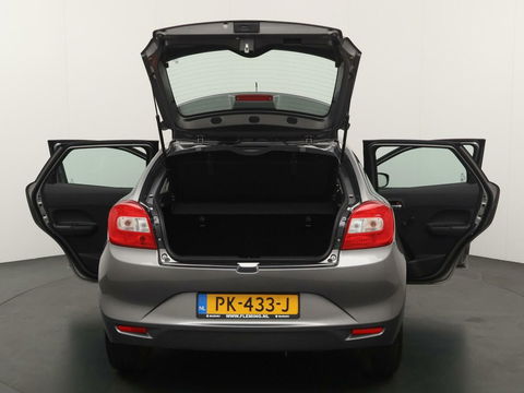 Suzuki Baleno 1.2 Dynamic Automaat